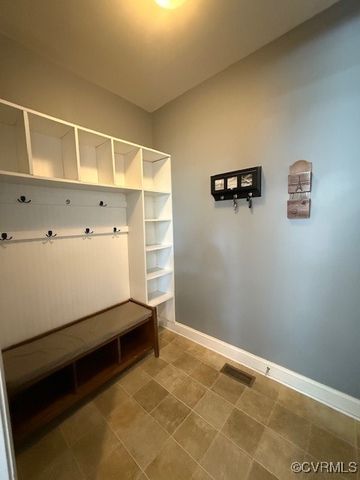 17037 Windon Ct, Moseley, VA 23120