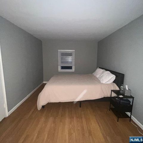 165 Woods Avenue 2nd Fl., Bergenfield, NJ 07621