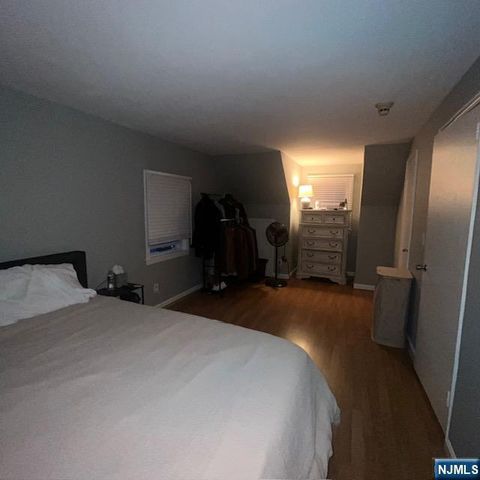 165 Woods Avenue 2nd Fl., Bergenfield, NJ 07621