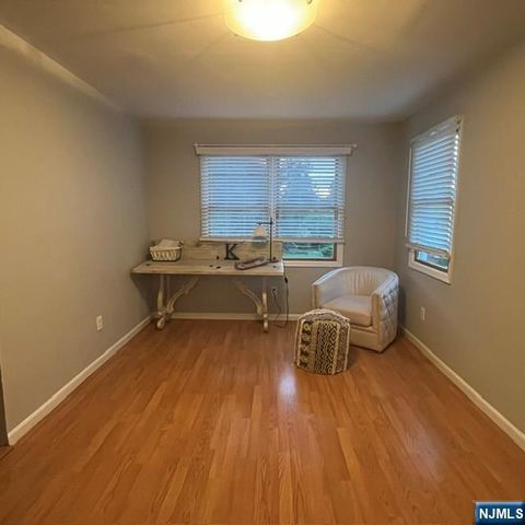 165 Woods Avenue 2nd Fl., Bergenfield, NJ 07621