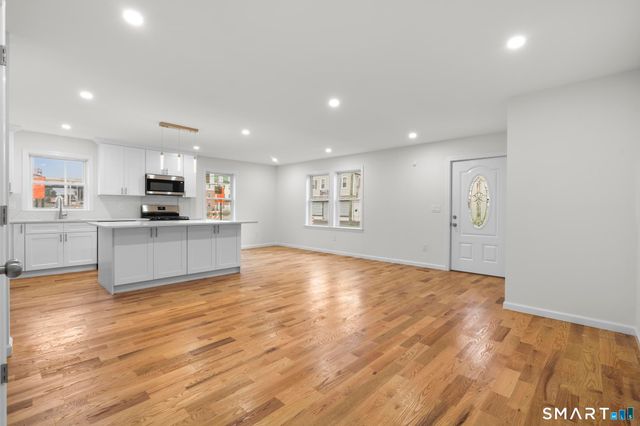 131 Columbia Street 1, Bridgeport, CT 06604