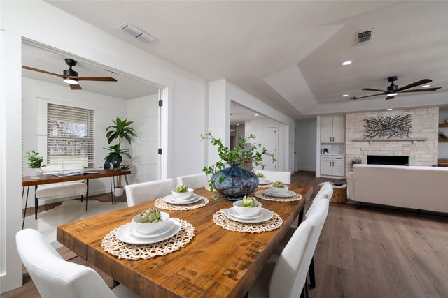 5620 Ledgestone Drive, Fort Worth, TX 76132