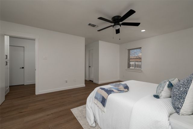 5620 Ledgestone Drive, Fort Worth, TX 76132