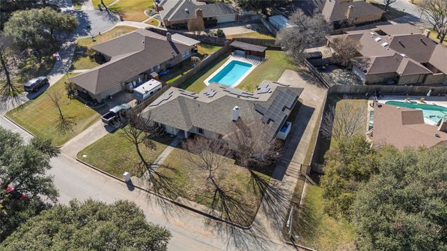 5620 Ledgestone Drive, Fort Worth, TX 76132