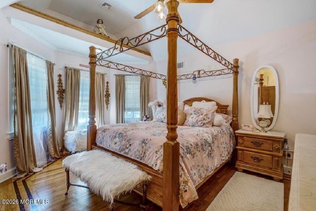 410 Thompson Avenue, Middletown, NJ 07748