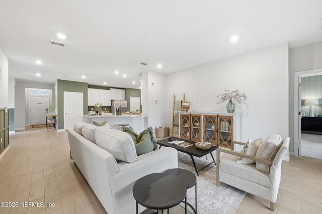 9524 GAYNOR Circle, Jacksonville, FL 32219