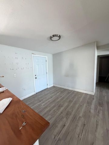 631 NW 215th Avenue, Pembroke Pines, FL 33029