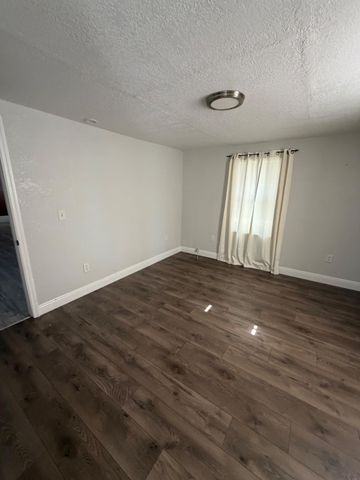 631 NW 215th Avenue, Pembroke Pines, FL 33029
