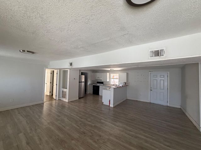 631 NW 215th Avenue, Pembroke Pines, FL 33029