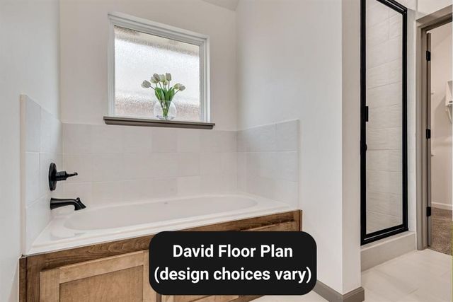 4901 Misty Wood Lane, Mustang, OK 73064