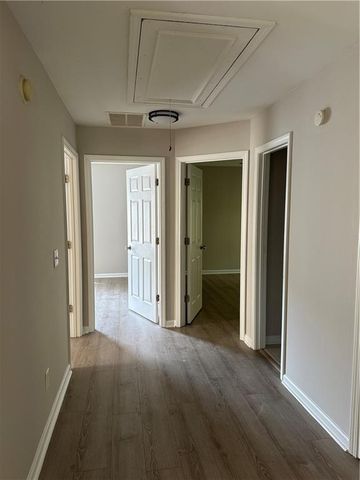 205 Foe Creek Court, Roswell, GA 30076