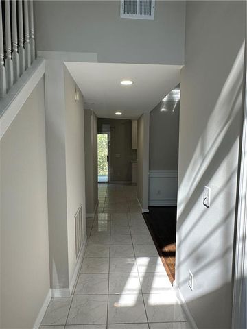205 Foe Creek Court, Roswell, GA 30076