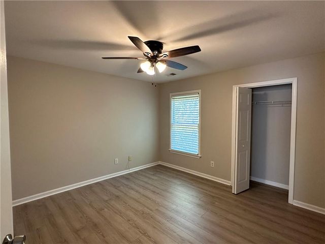 205 Foe Creek Court, Roswell, GA 30076