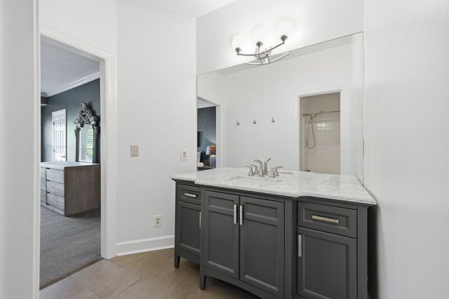 207 Ashlawn Ct, Nashville, TN 37215