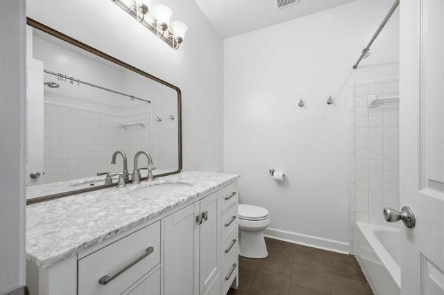 207 Ashlawn Ct, Nashville, TN 37215