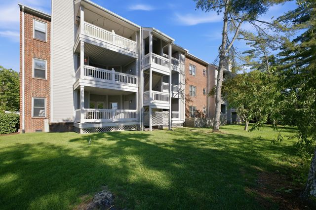 207 Ashlawn Ct, Nashville, TN 37215