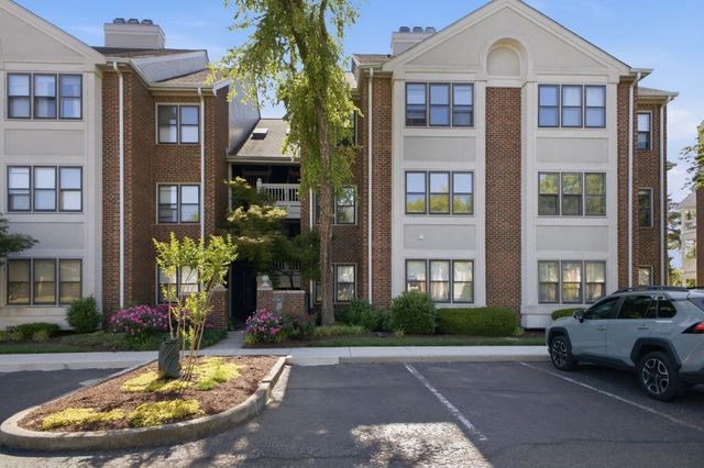 207 Ashlawn Ct, Nashville, TN 37215