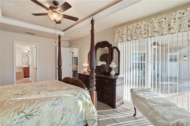 1422 SW 16th TER, Cape Coral, FL 33991