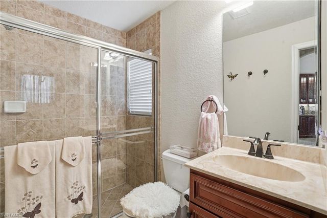 1422 SW 16th TER, Cape Coral, FL 33991