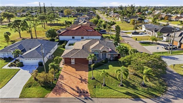 1422 SW 16th TER, Cape Coral, FL 33991