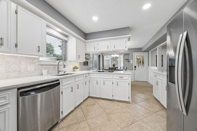 3702 Millbridge Drive, Houston, TX 77059