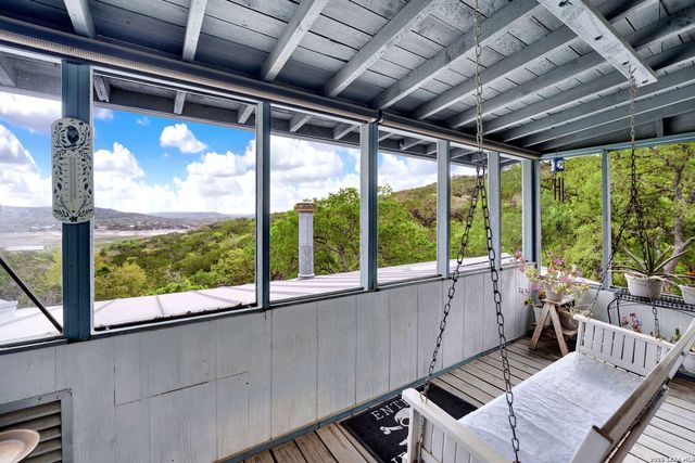 137 Hilltop Loop East, Lakehills, TX 78063