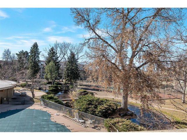 1302 S Parker Rd 336, Denver, CO 80231