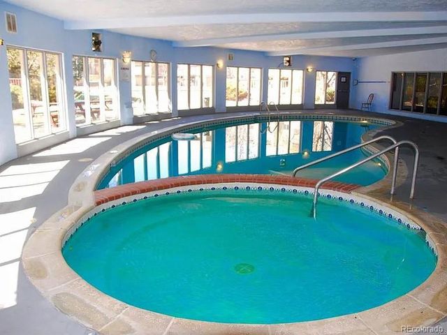 1302 S Parker Rd 336, Denver, CO 80231