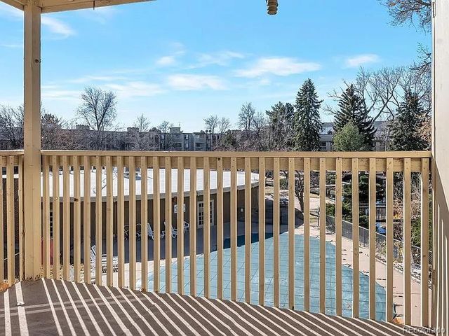 1302 S Parker Rd 336, Denver, CO 80231