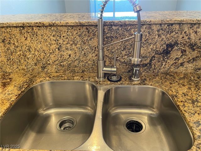 7255 West Sunset Road 2118, Las Vegas, NV 89113