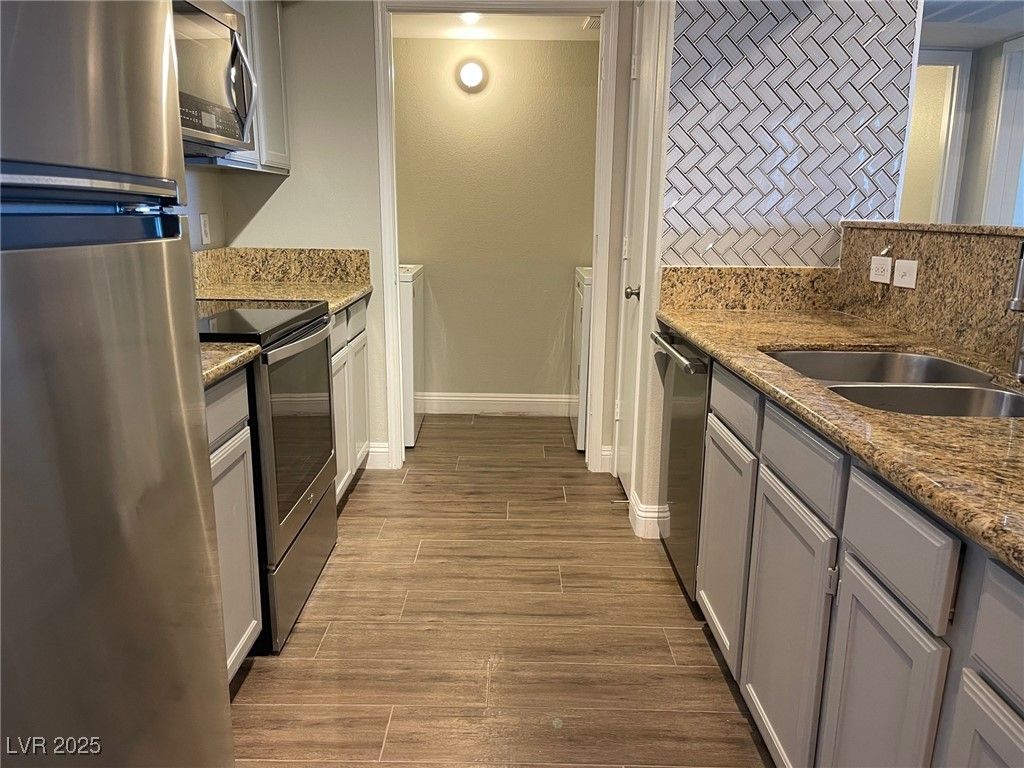 7255 West Sunset Road 2118, Las Vegas, NV 89113