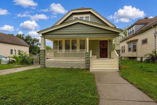 3809 N 15th STREET, Milwaukee, WI 53206