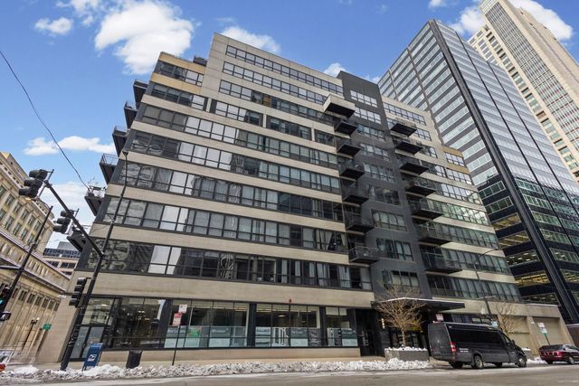 130 S CANAL Street 814, Chicago, IL 60606