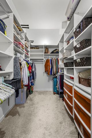 130 S CANAL Street 814, Chicago, IL 60606