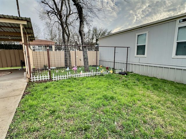 4151 Iroquois Drive, May, TX 76857