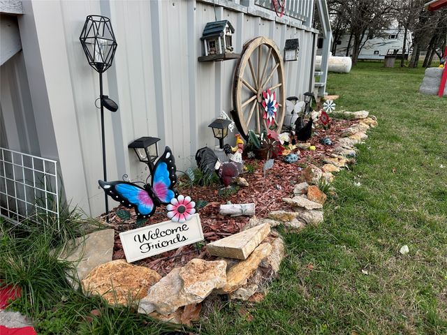 4151 Iroquois Drive, May, TX 76857