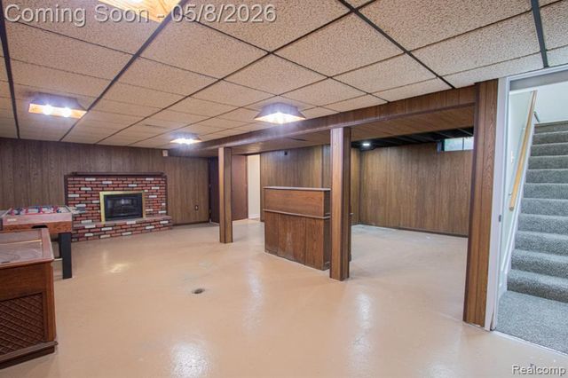 31000 Fall, Fraser, MI 48026