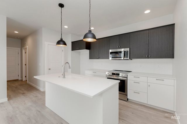 2991 E Mossy Creek Dr, Kuna, ID 83634