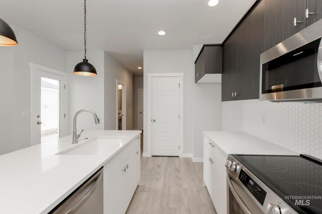 2991 E Mossy Creek Dr, Kuna, ID 83634