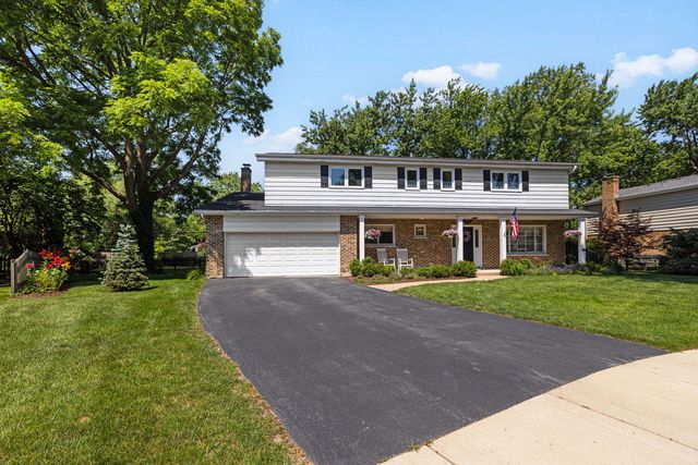 1240 Bar Harbor Terrace, Northbrook, IL 60062