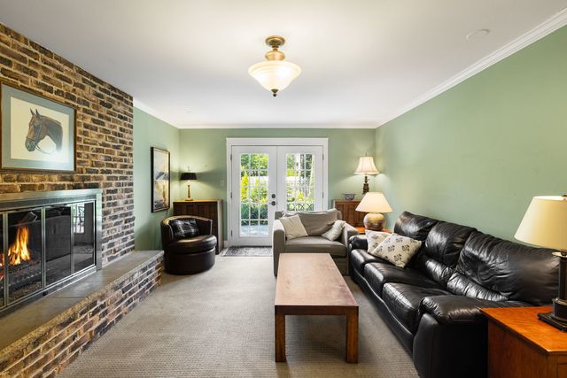 1240 Bar Harbor Terrace, Northbrook, IL 60062