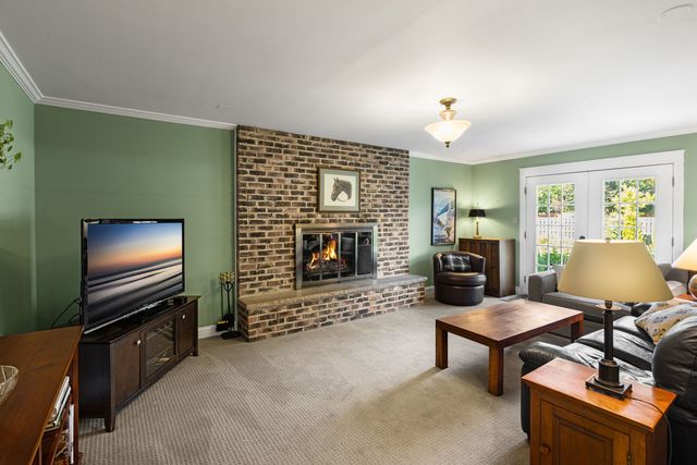 1240 Bar Harbor Terrace, Northbrook, IL 60062