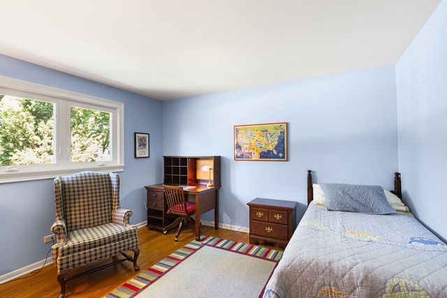 1240 Bar Harbor Terrace, Northbrook, IL 60062