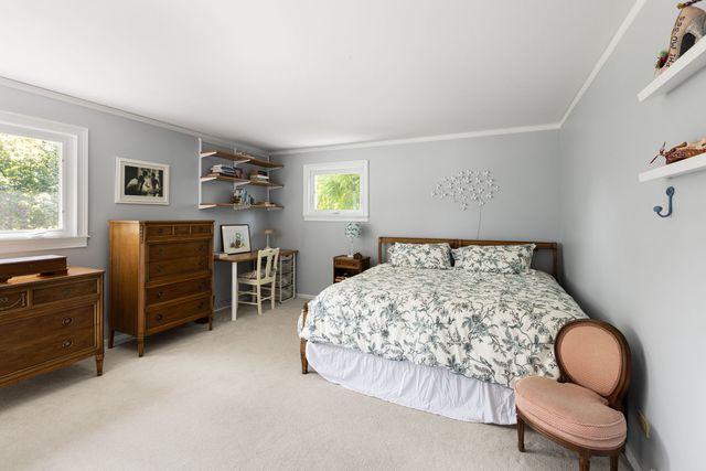 1240 Bar Harbor Terrace, Northbrook, IL 60062