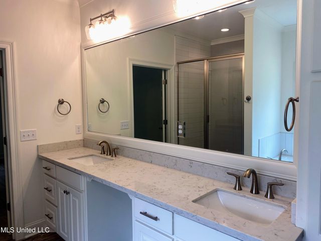 129 Salus Bend, Clinton, MS 39056