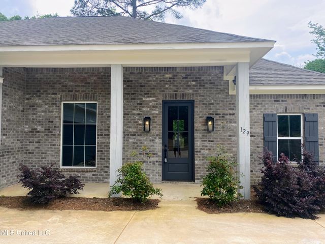 129 Salus Bend, Clinton, MS 39056