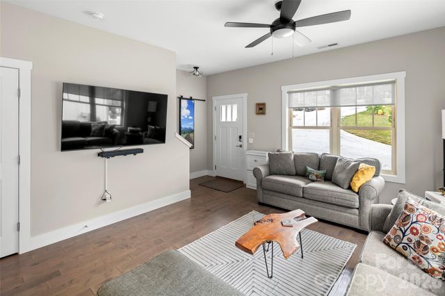 52 Wheeler Road, Weaverville, NC 28787
