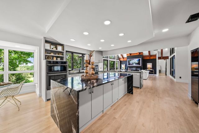 231 Oak Hill Drive, Trophy Club, TX 76262