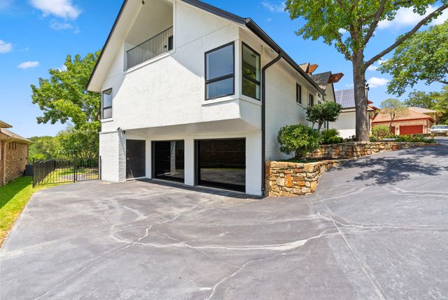 231 Oak Hill Drive, Trophy Club, TX 76262