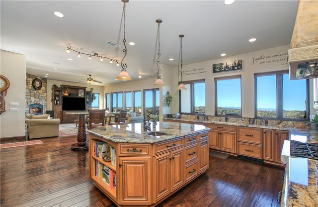 775 Avenida Alcola, Arroyo Grande, CA 93420